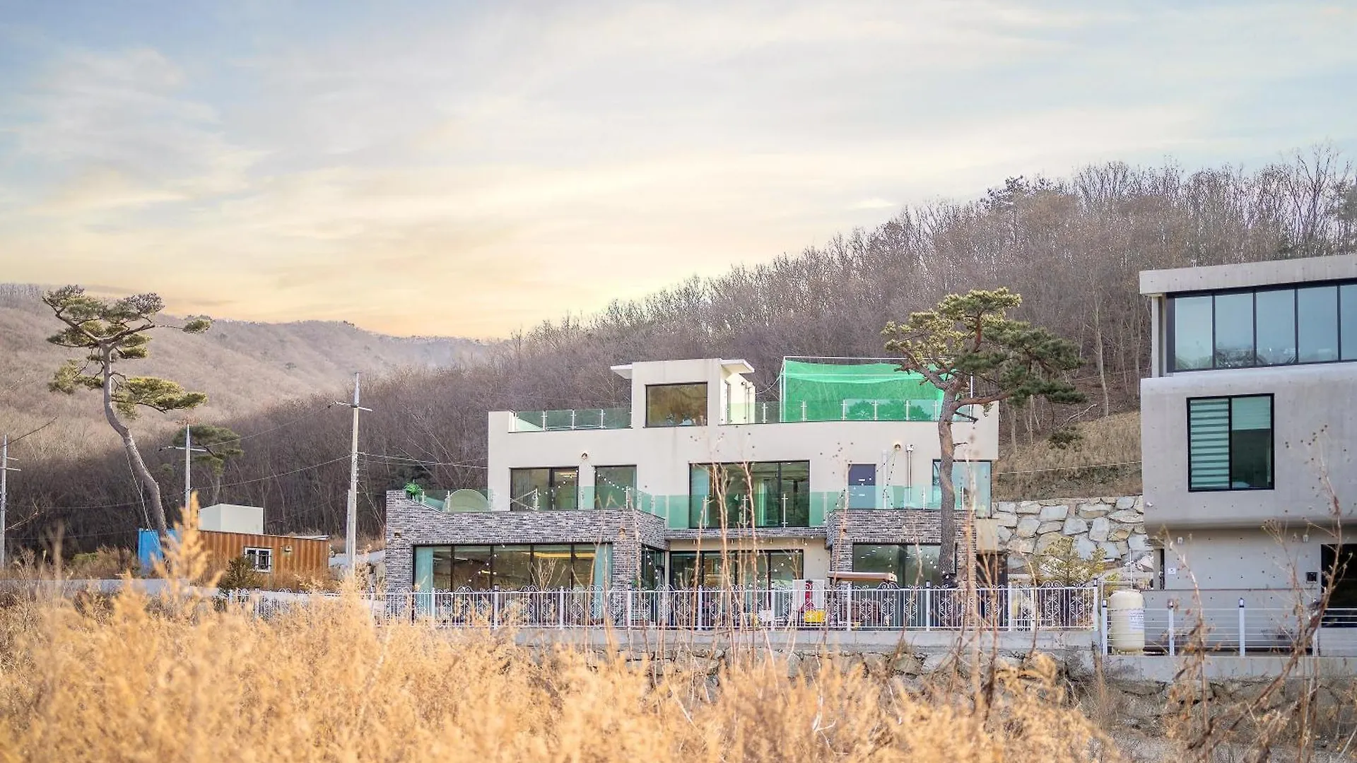Ganghwa Gaonjae Private Pool Villa Incheon