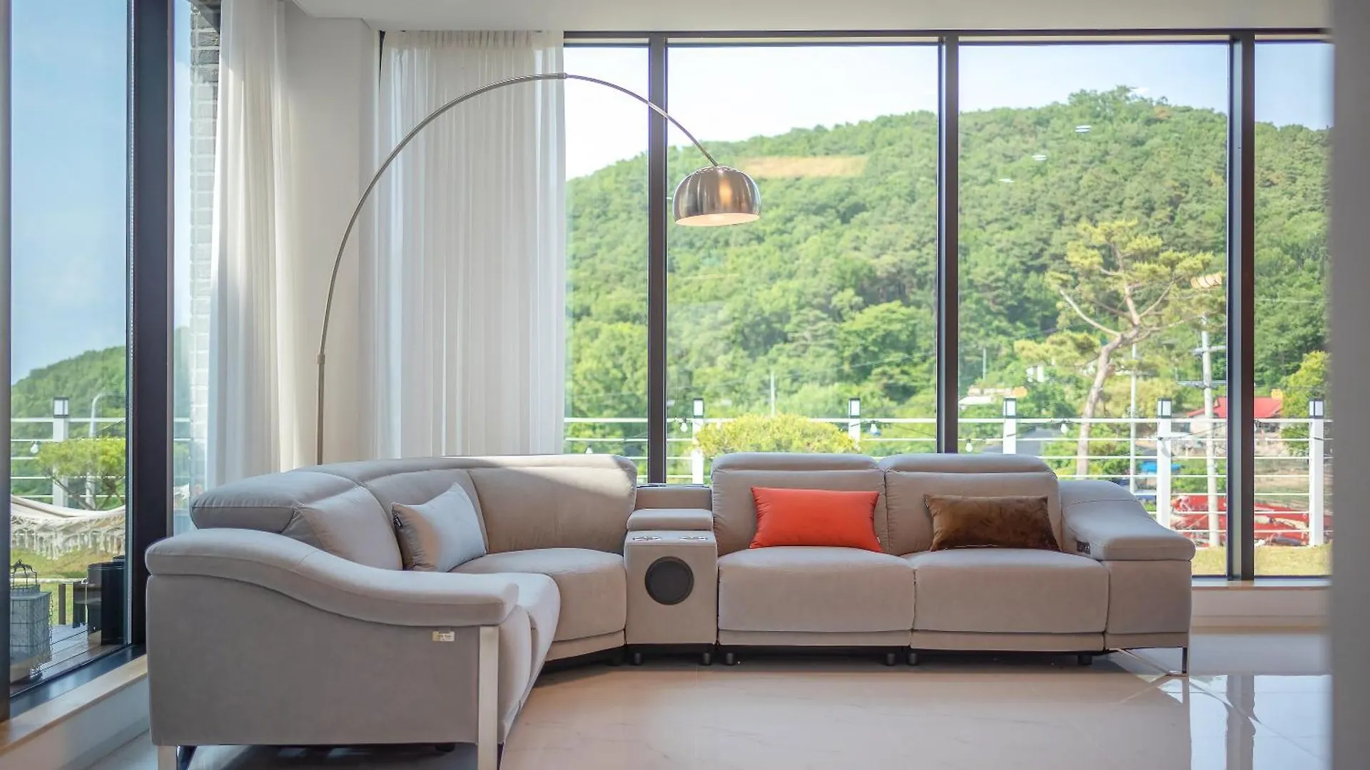 Ganghwa Gaonjae Private Pool Villa Incheon