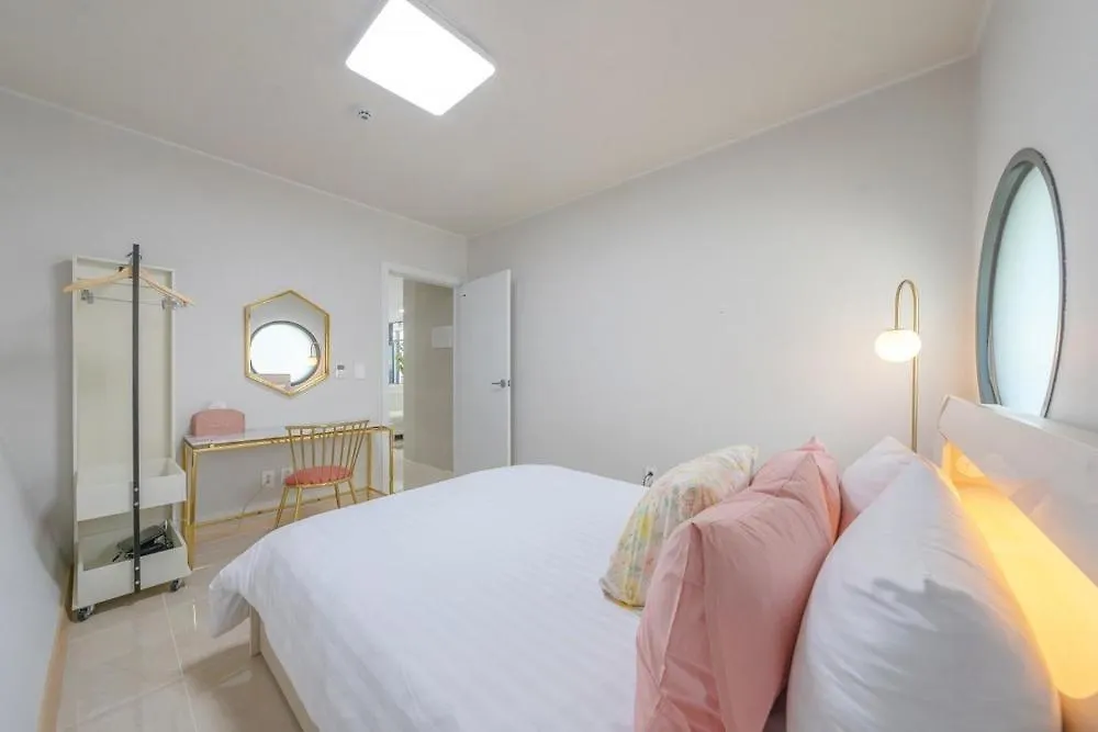 Ganghwa Gaonjae Private Pool Villa Incheon